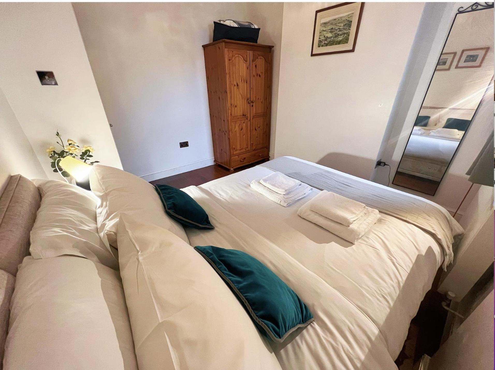 Lovely 2 Bedroom Garden Flat In Londra Esterno foto